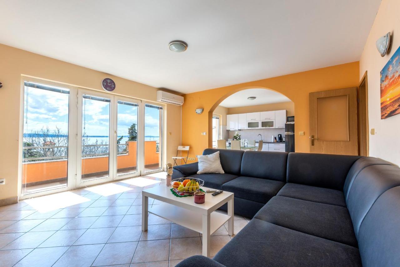 ז'סניסה Villa Tomas „The View Of Jesenice“ מראה חיצוני תמונה